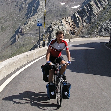 The Lonely Cyclist in action, Sudtirol, Timmelsjoch, Italy