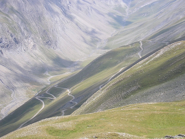 Afdaling van de Col du Parpaillon, Frankrijk