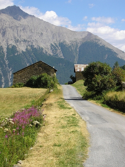 Asfalt! Afdaling van de Col du Parpaillon, Frankrijk