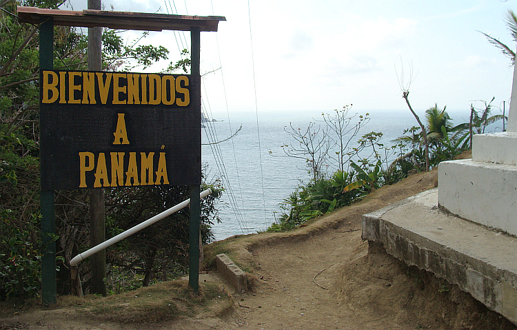 The border crossing with Panama