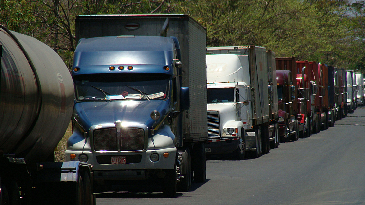 Roadblock before the border with Costa Rica