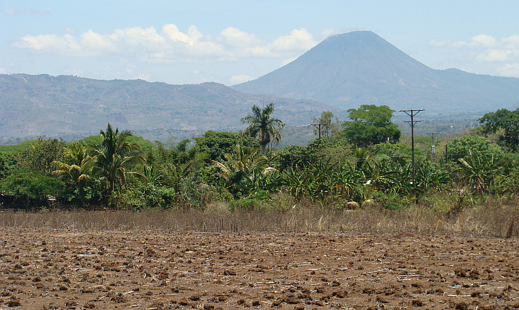 Volcano landscape near Santa Ana