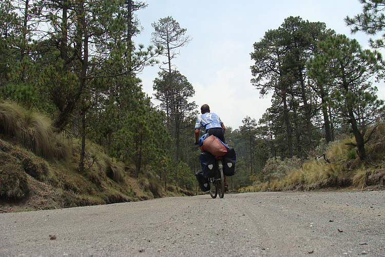 Op weg naar de Paso de Cortés en de vulkaan Popocatépetl