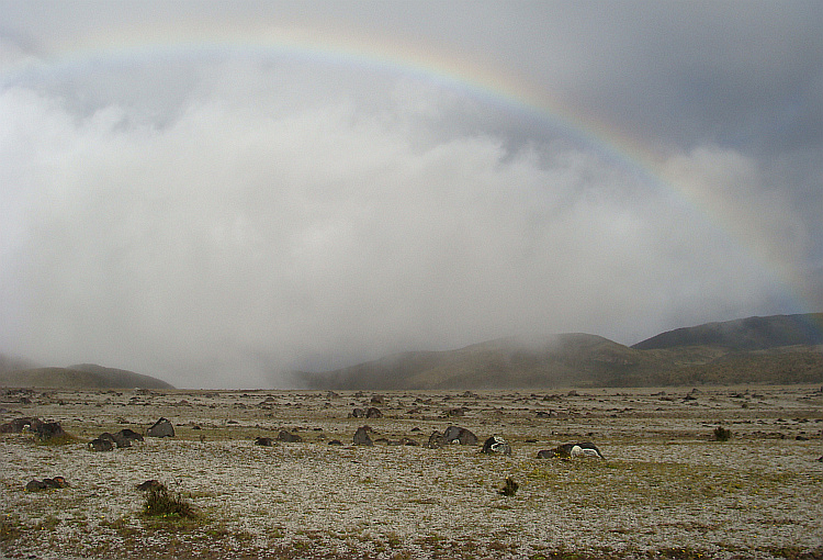 Regenboog bij de Cotopaxi