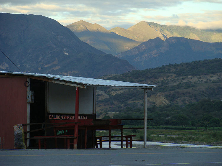 Abandoned stall at El Almendral