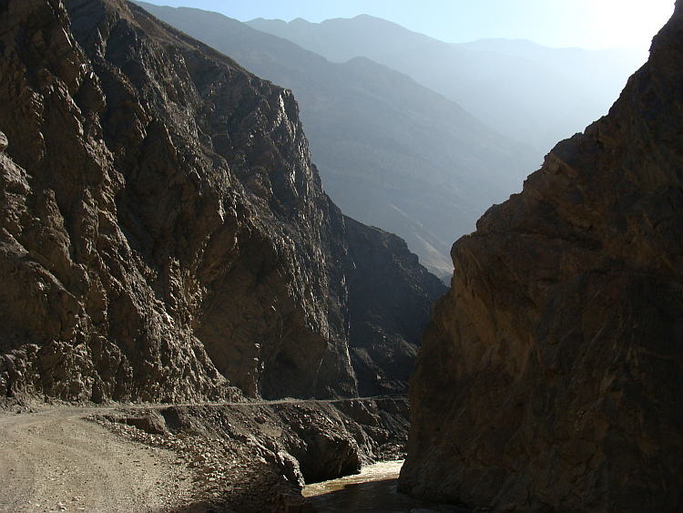 In the gorges of the Rio Santa