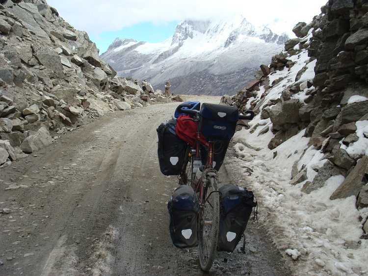 On the LLanganuco Pass