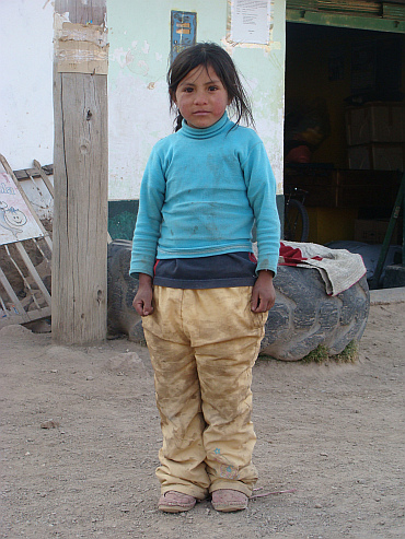 Girl in Santa Inés