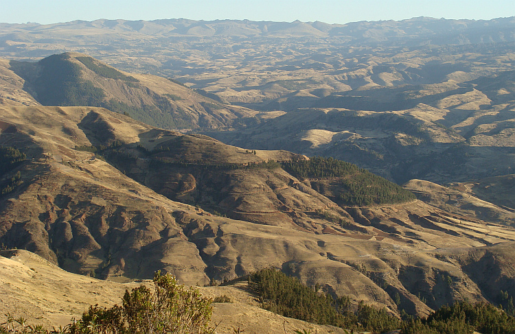 Landschap op de weg naar Ayacucho