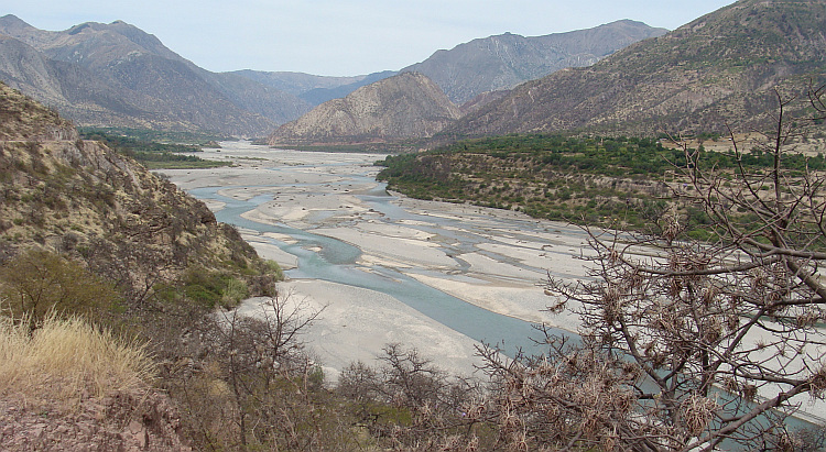 Landschap tussen Ocros en Chincheros