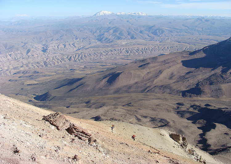 On the way to the summit of Chachani