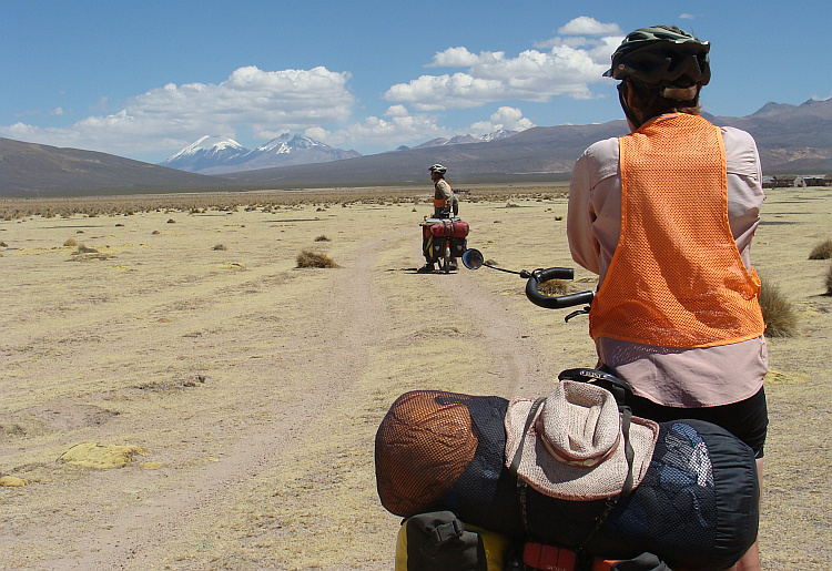 Marten en Karin op de route naar Sajama