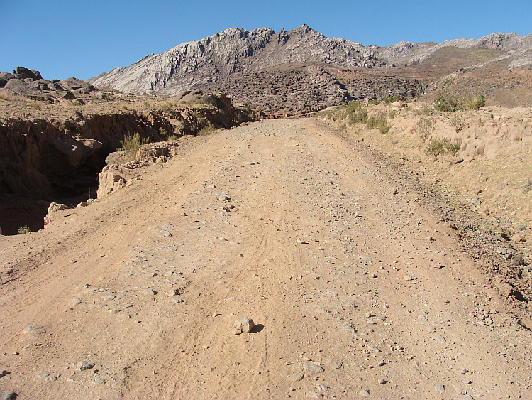 De weg van Oruro naar Sucre