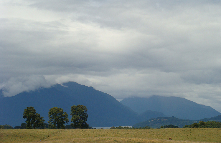 Tussen Panguipulli en Los Lagos