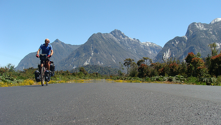 The first kilometers van de Carretera Austral between Chaitén and Villa Santa Lucia