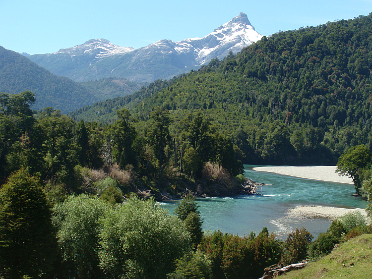 De Carretera Austral tussen Villa Santa Lucia en Puerto Puyuhuapi