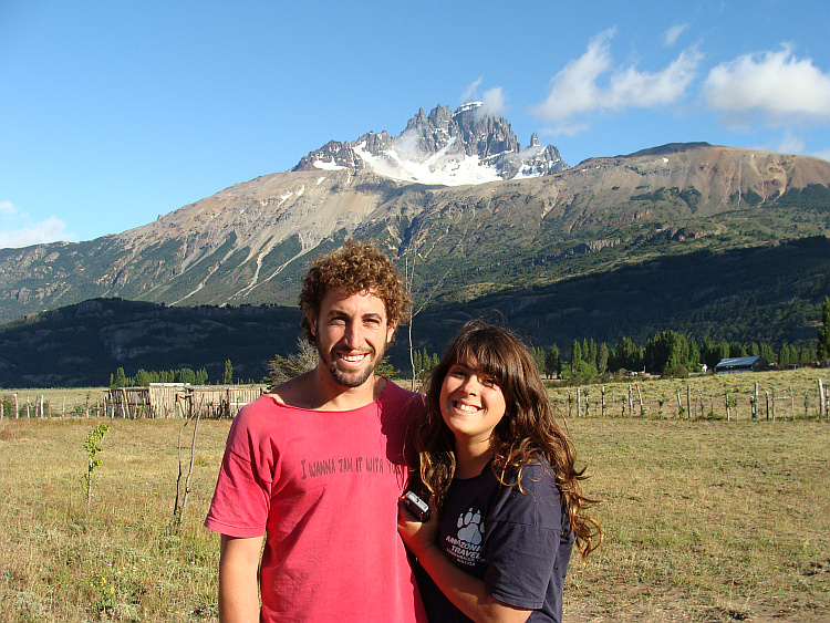 Travellers near Villa Cerro Castillo