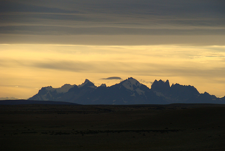 Zonsondergang over de Torres del Paine