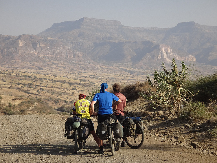 Willem (yellow), Marc (blue) and Marco (brown) in the second canyon