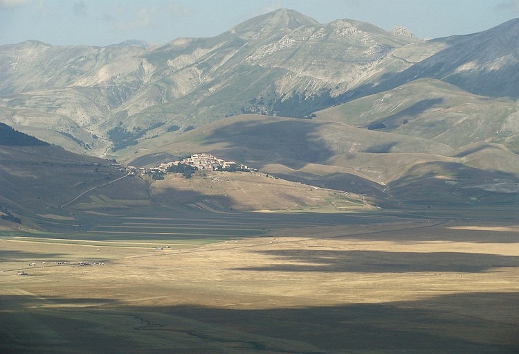 Castelluccio, the Monti Sibillini and the Gran Piano