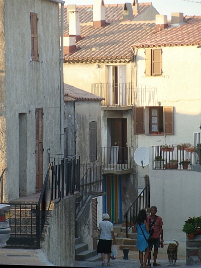 Street scene, Piana