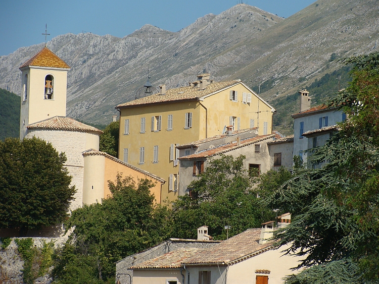 Coursegoules and the Massif du Jérusalem