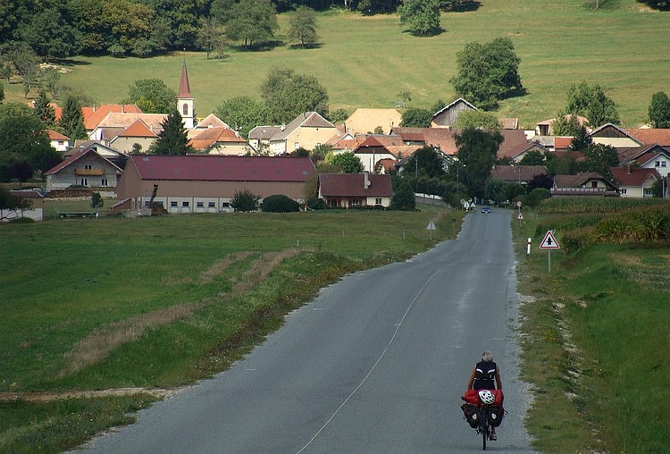 Luc defies the head wind, Belvoir