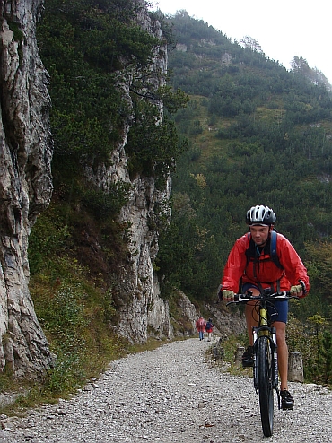 Willem on the way to the Monte Tremalzo