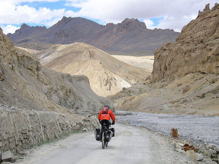 Riding into Pang