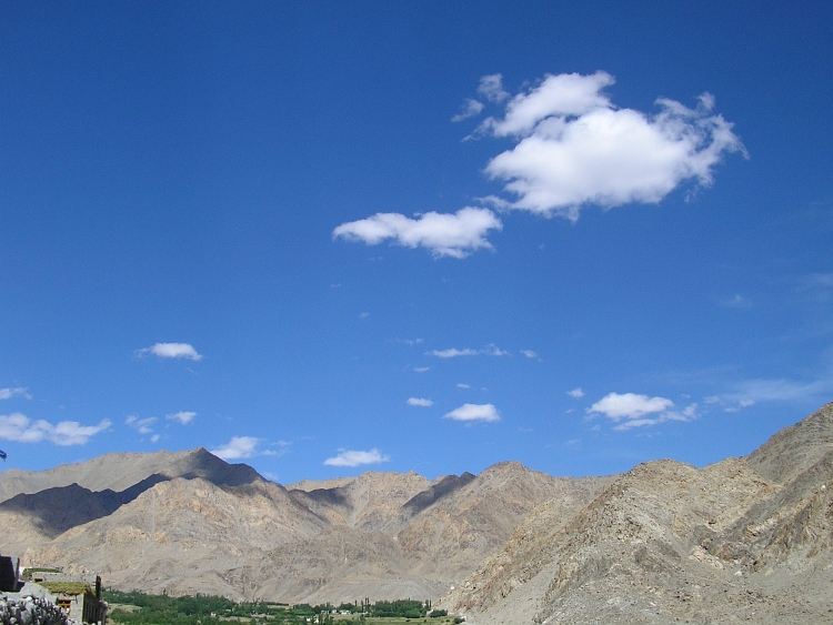 The Way of the White Clouds, Phiyang