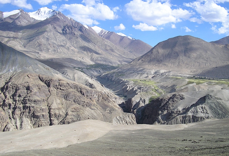 Landschap bij Khardung