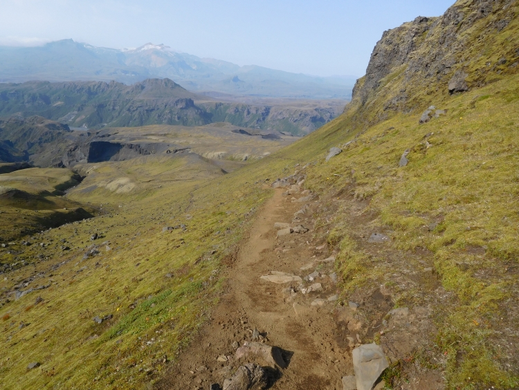 Fimmvörđuháls trekking