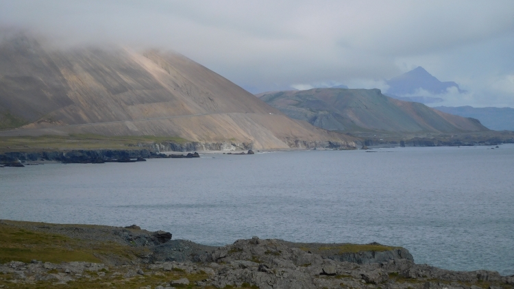 Landschap tussen Höfn en Djúpivogur