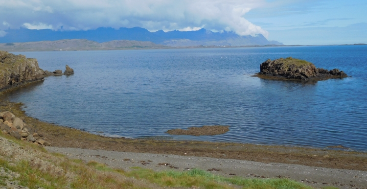 The Hamarsfjördur bij Djúpivogur