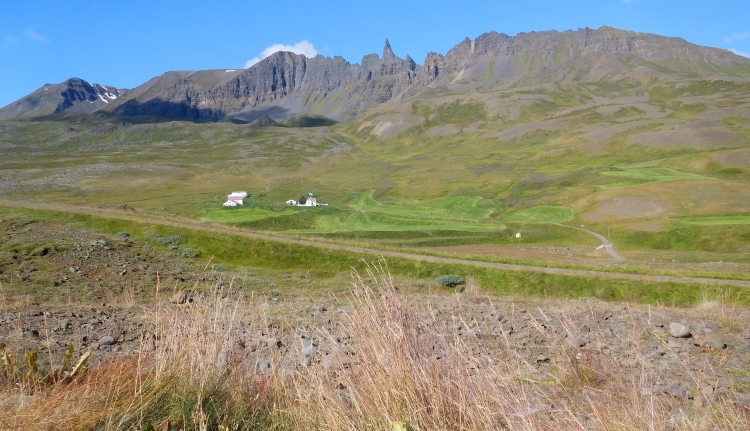 Öxnadalsheiđi between Akureyri and Varmahlíd