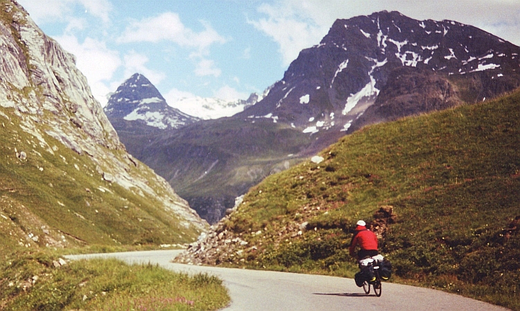 Afdaling van de Col de l'Iséran