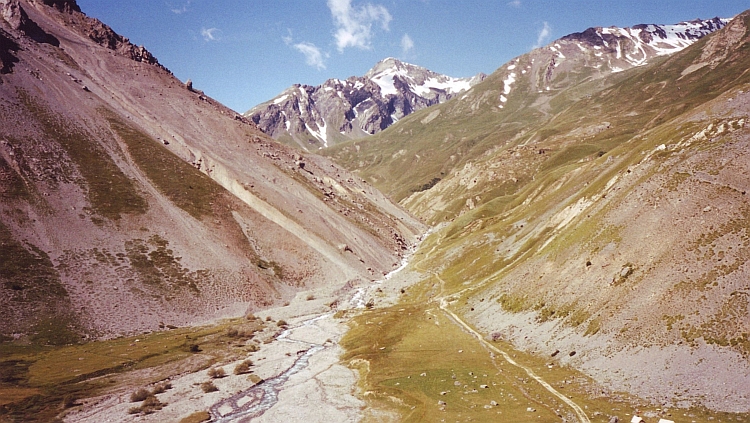 Berglandschap op de klim naar de Galibier