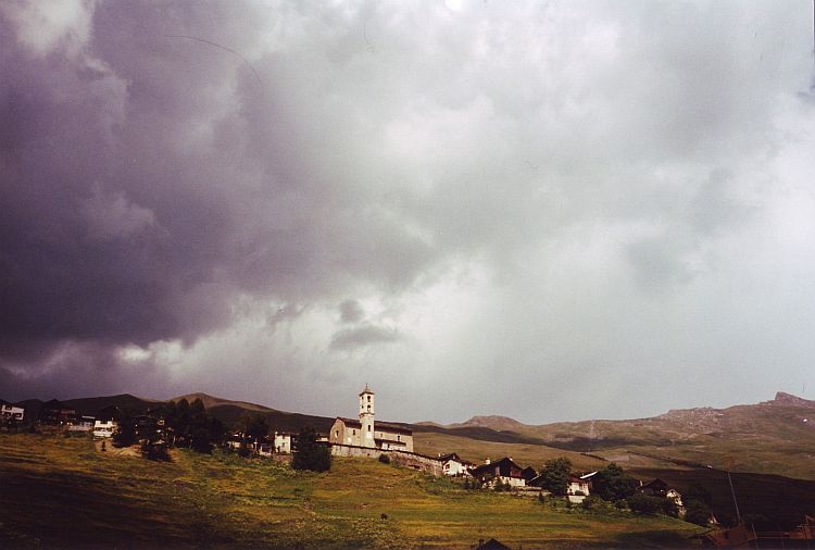 Dark skies over St Véran