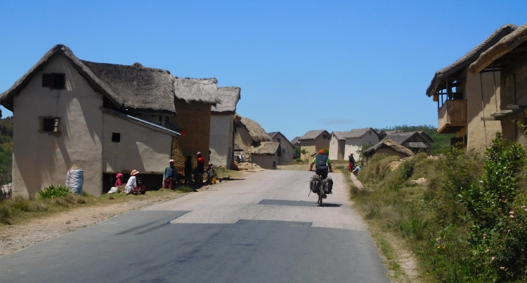 Tussen Ambositra en Ambohimasoa