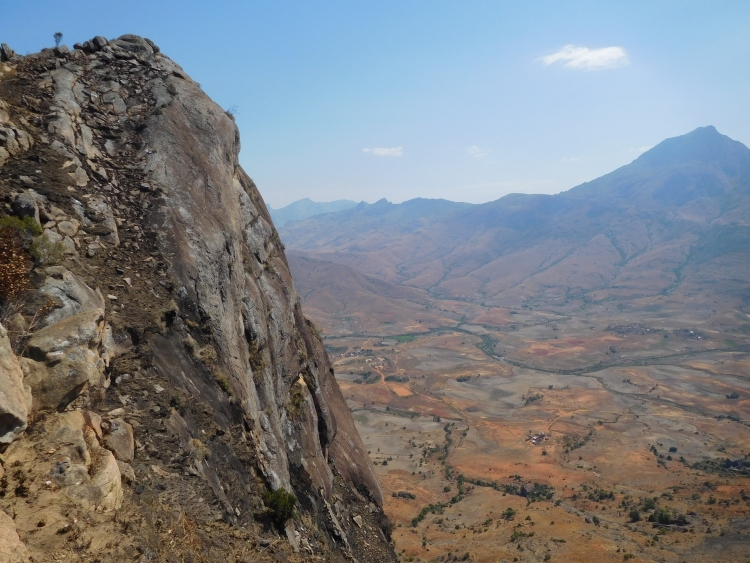 Under the peak of the Caméleon