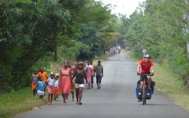 Tussen Toamasina en Foulpointe. Foto van Willem Hoffmans