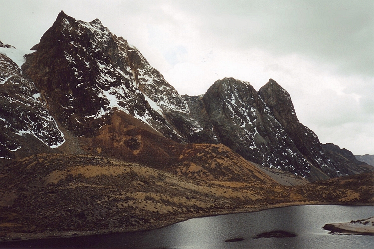 Very, very icy lake on the way to the Anticona Pass