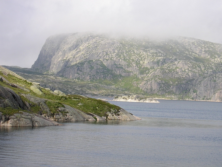 One more lake on the Lyseheiene