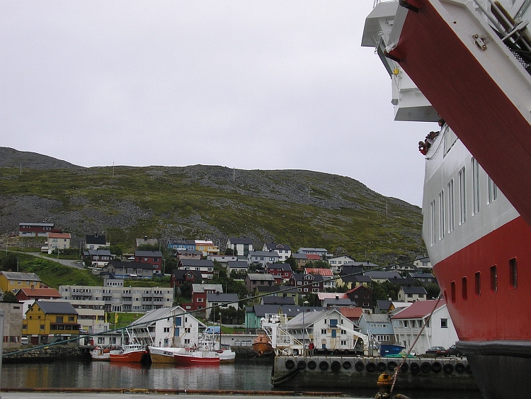 Hurtigruten boat in the harbour of Honningsvåg