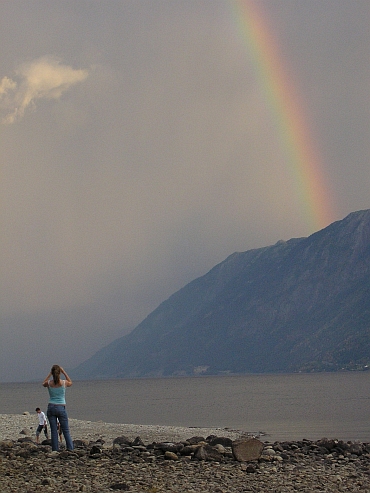 Rain, thunder, sunshine and a rainbow, getting a total package at Tinnsjå Lake