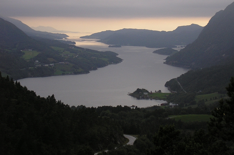 Fjord near Årvågen