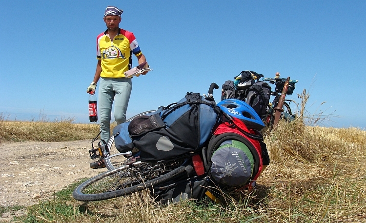 Willem en de fietsen, Normandië