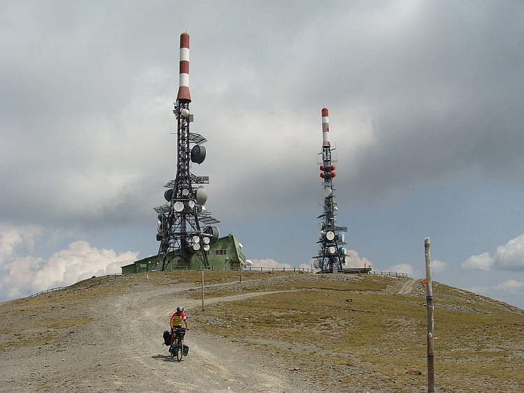 Willem descending the first meters from the Torreta de l'Orri