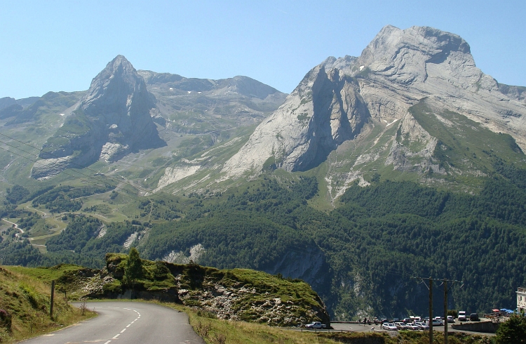 Op de klim van de Col d'Aubisque