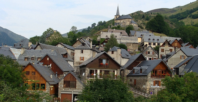 On the way to the Port de Balès